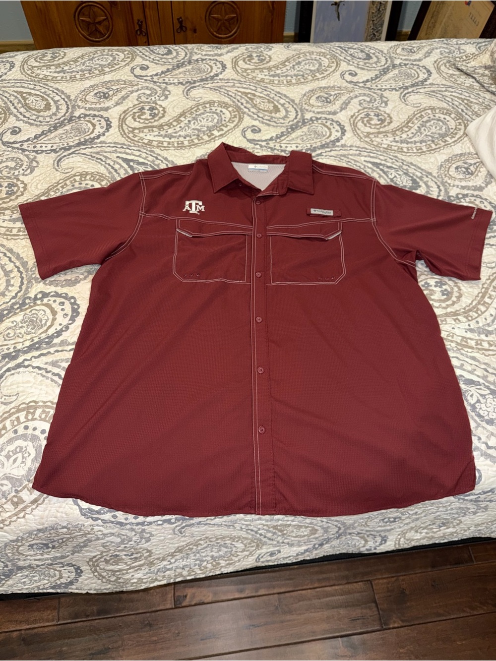 Columbia Texas A&M Maroon Short Sleeve Fishing Shirt size XXL